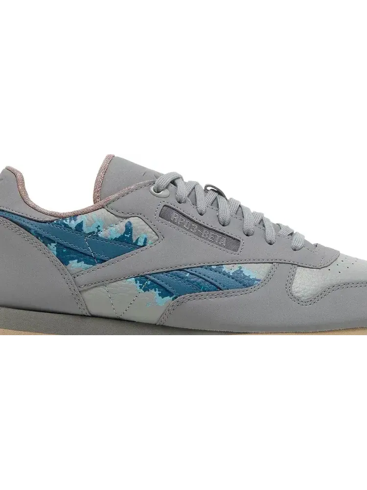 Кроссовки jurassic world x classic leather ripple 'blue and beta' Reebok — изображение 2 из 8, серый