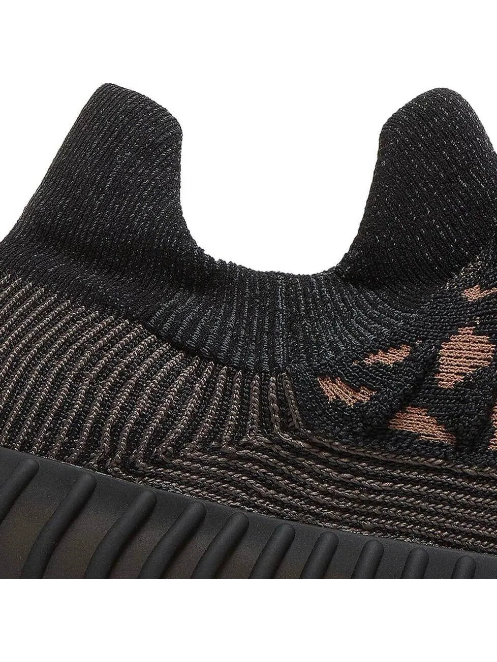 Кроссовки Yeezy Boost 350 V2 CMPCT Slate Carbon — изображение 6 из 10, черный
