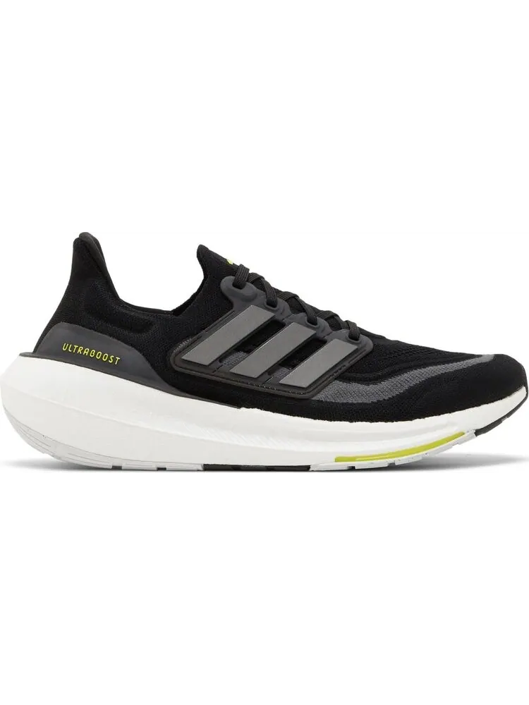 Кроссовки Adidas UltraBoost Light — изображение 1 из 8, черный