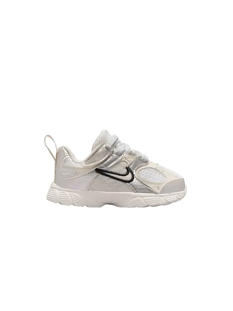 Кроссовки Nike V5 RNR TD — изображение 1 из 1, белый
