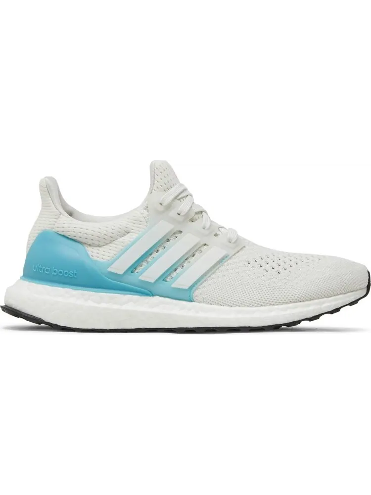 Кроссовки Wmns UltraBoost 1.0 'White Preloved Blue' — изображение 1 из 4, белый