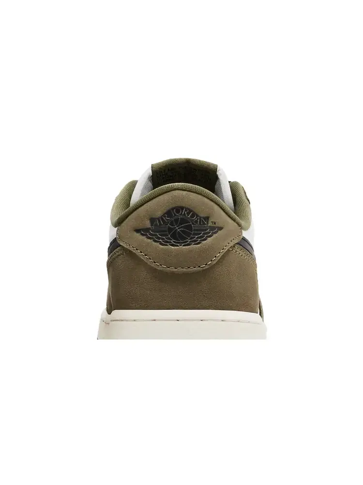 Air Jordan 1 Low GS 'Medium Olive' — изображение 7 из 8, зеленый