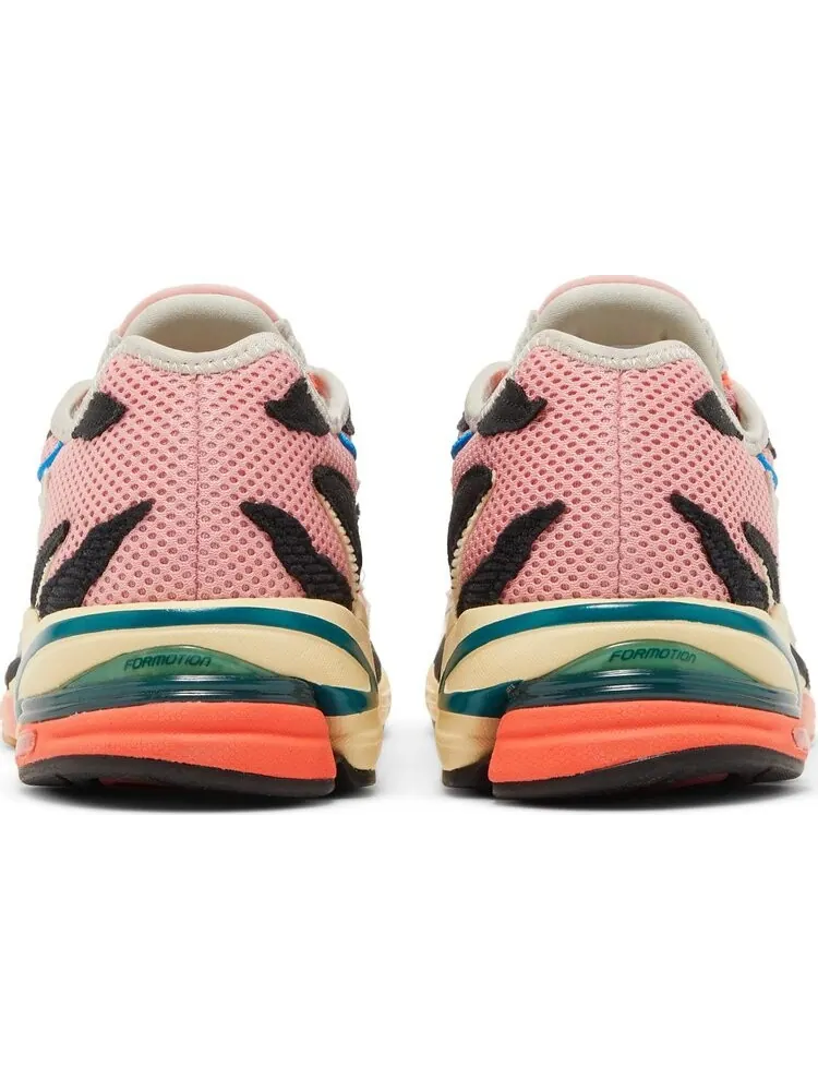 Кроссовки Adidas Sean Wotherspoon x Orketro 'Unapologetic 2000s' — изображение 6 из 8, розовый