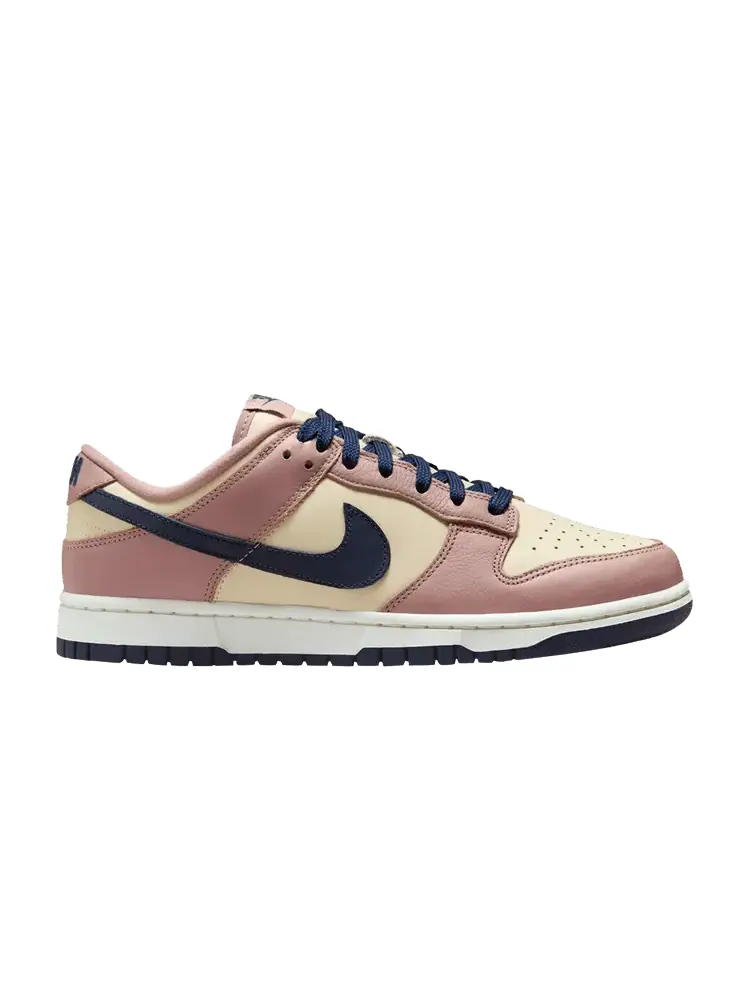 Кроссовки Nike Wmns Dunk Low — изображение 1 из 1, розовый