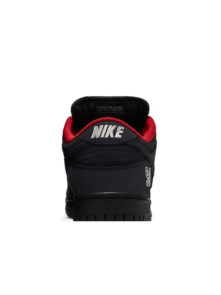 Кроссовки Nike Supreme x Dunk Low SB — изображение 7 из 8, черный