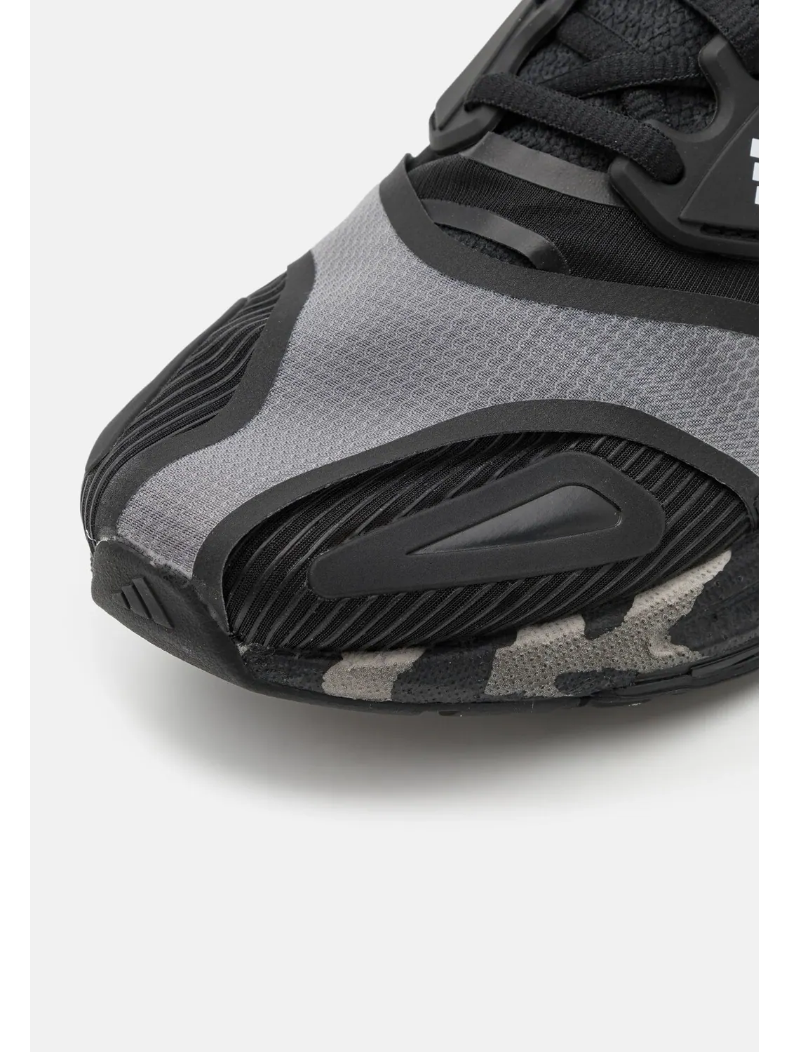 Кроссовки женские беговые adidas by Stella McCartney Ultraboost 23 — изображение 6 из 8