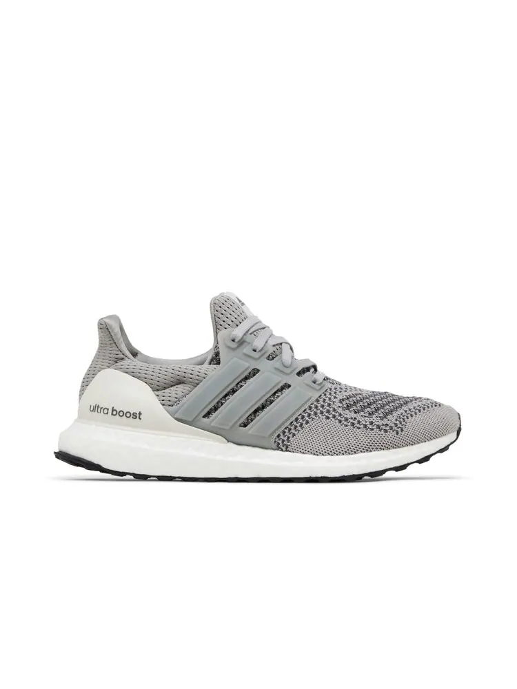Кроссовки Adidas Wmns UltraBoost 1.0 — изображение 1 из 4, серый