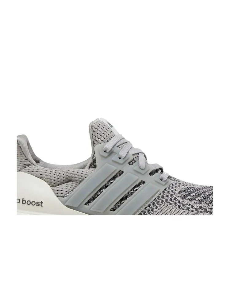 Кроссовки Adidas Wmns UltraBoost 1.0 — изображение 2 из 4, серый