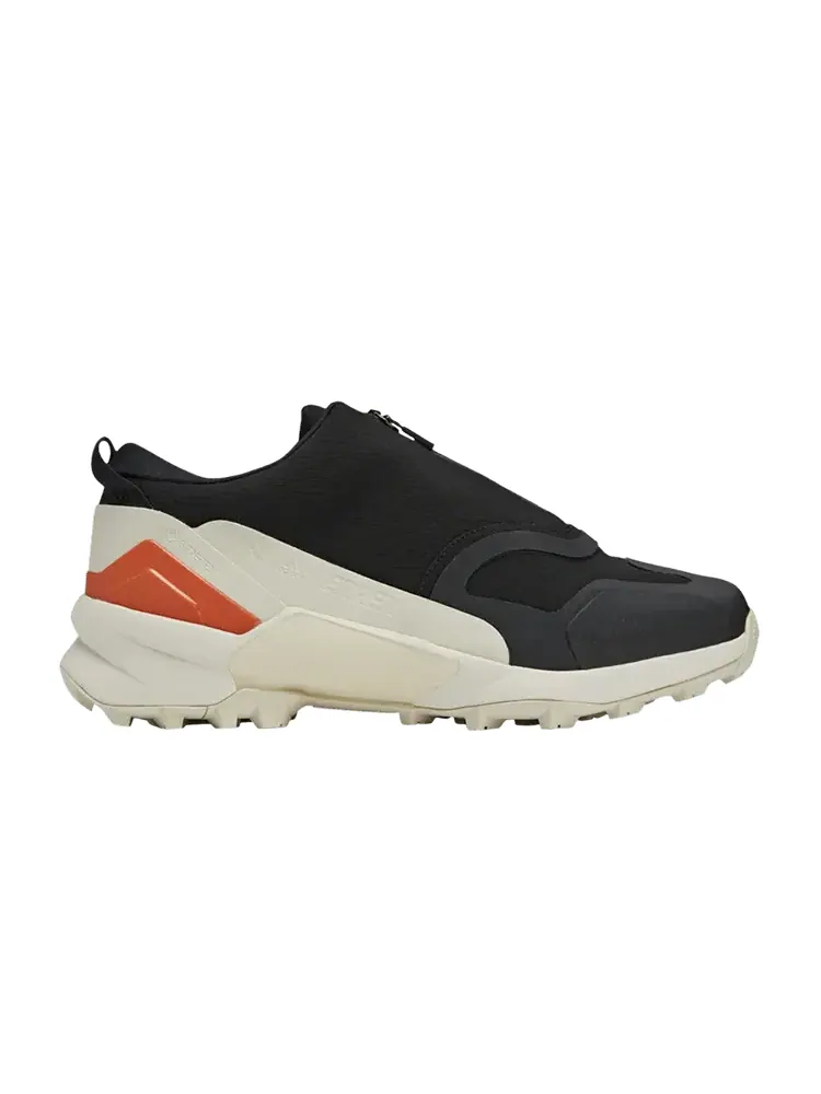 Кроссовки Y-3 Terrex Swift R3 GORE-TEX 'Black Cream Orange' — изображение 1 из 1