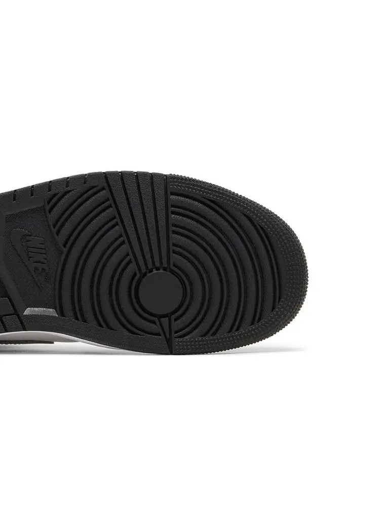Кроссовки Air Jordan 1 Mid SE 'Black White Metallic Silver' — изображение 5 из 8