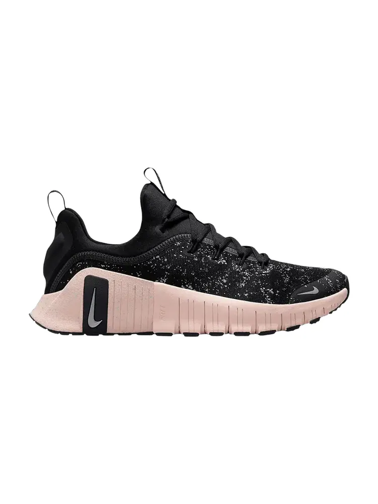 Кроссовки Nike Wmns Free Metcon 6 SE 'Black Metallic Silver' — изображение 1 из 1, черный