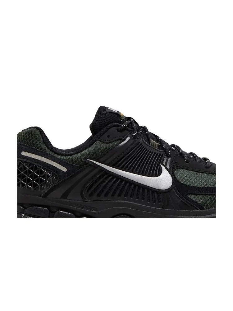 Кроссовки Nike Air Zoom Vomero 5 Black Sequoia — изображение 2 из 6, черный