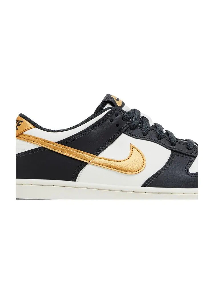 Кроссовки Nike Dunk Low GS Anthracite Metallic Gold — изображение 2 из 6, металлик золотистый