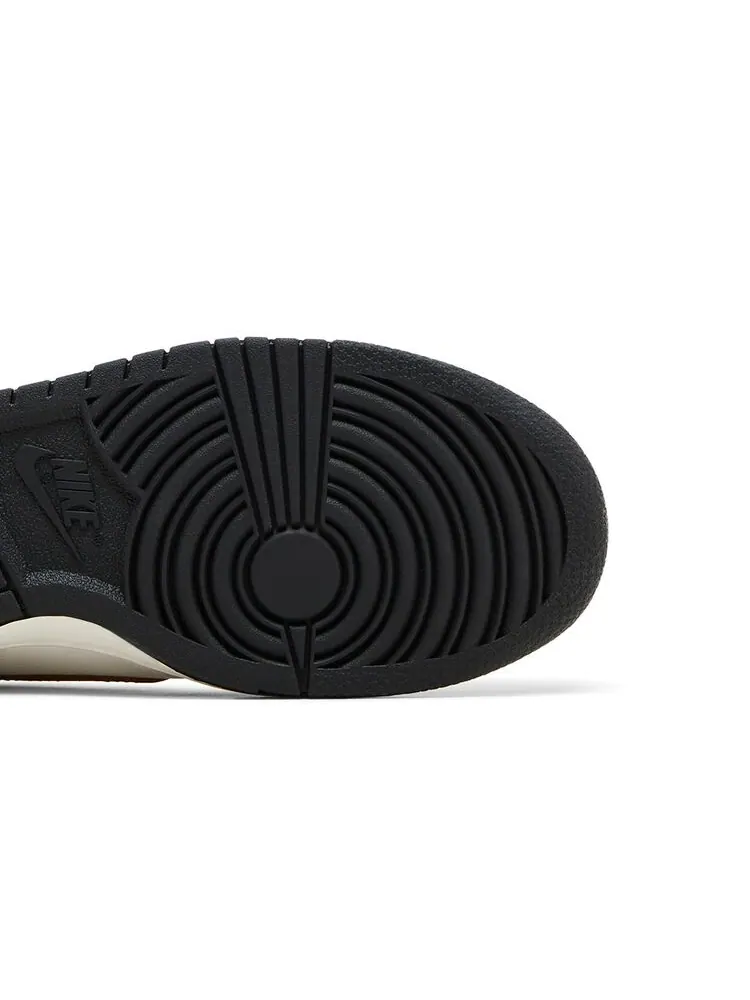 Кроссовки Nike Dunk Low GS Anthracite Metallic Gold — изображение 5 из 6, металлик золотистый