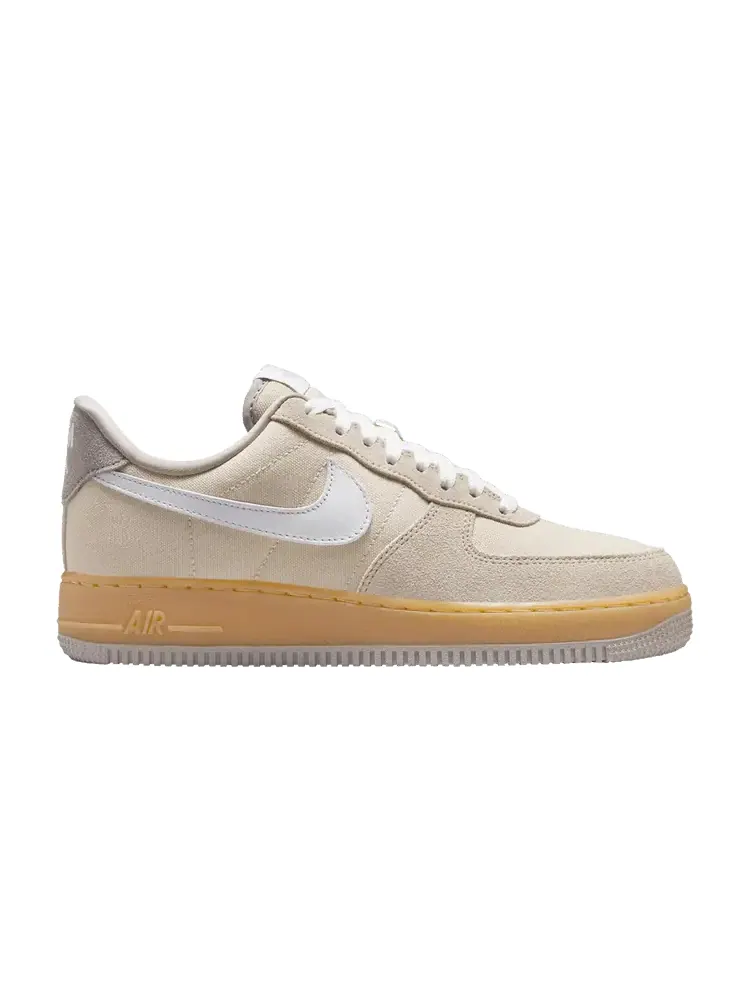 Кроссовки Wmns Air Force 1 '07 'Light Khaki College Grey Gum' — изображение 1 из 1, кремовый