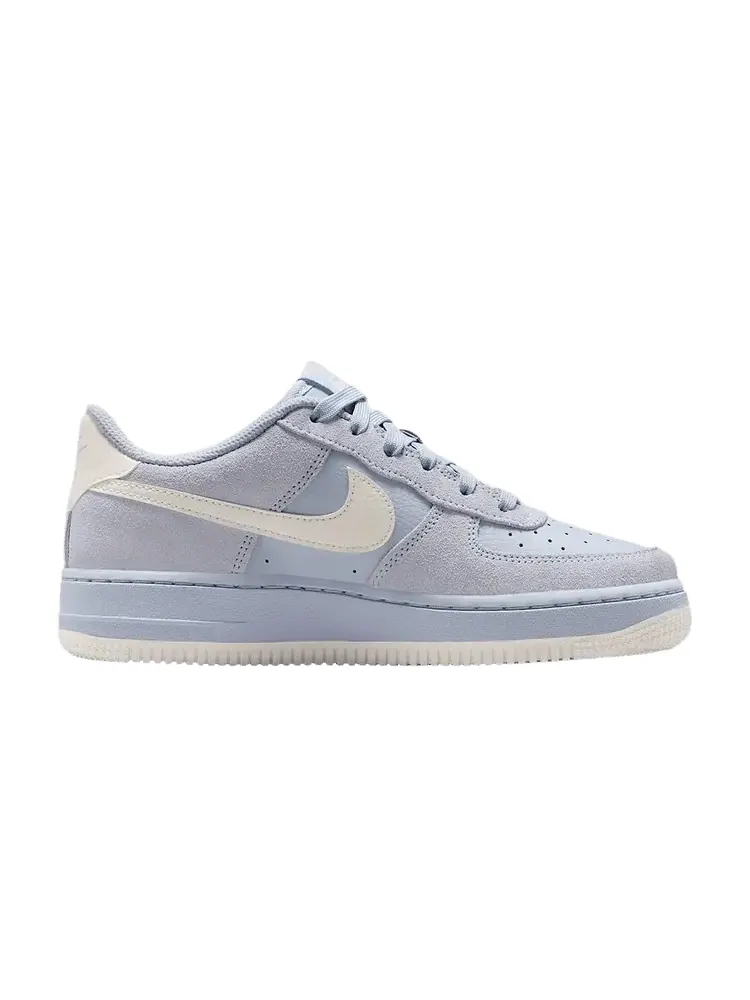 Кроссовки Nike Air Force 1 LV8 2 GS 'Ghost Sail' — изображение 1 из 1, серый