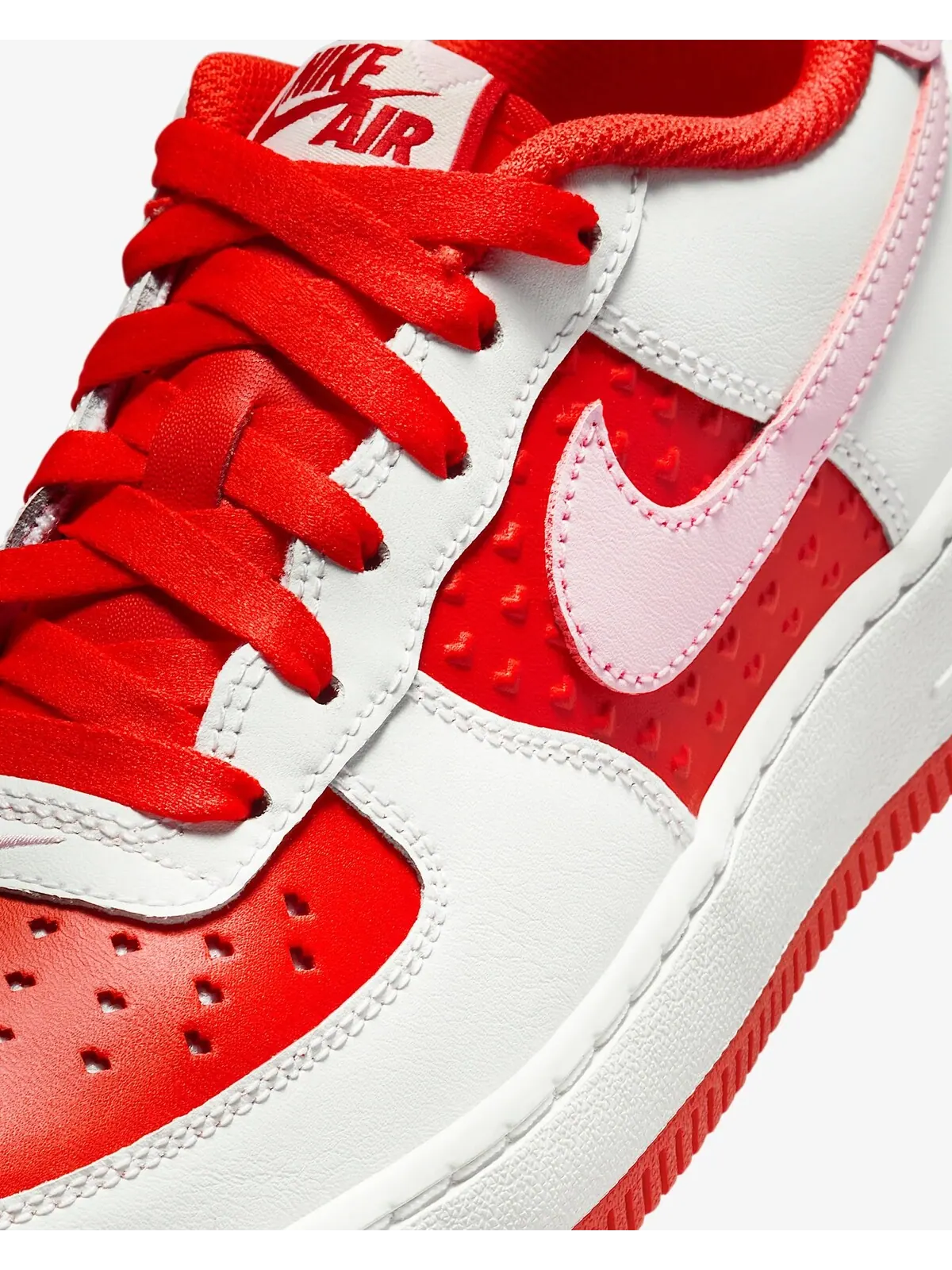 Кроссовки Nike Air Force 1 'Valentine's Day' — изображение 8 из 10, белый/красный