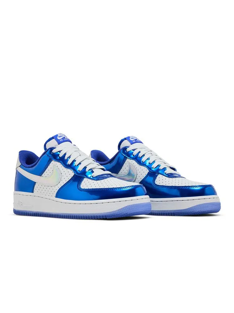 Кроссовки Nike Air Force 1 '07 LV8 'Light Photo Blue Photon Dust Iridescent' — изображение 9 из 9