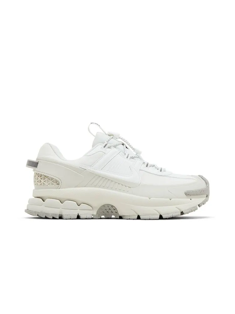 Кроссовки Zoom Vomero Roam 'Summit White' — изображение 1 из 8, белый