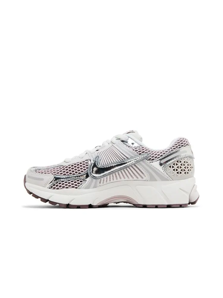 Кроссовки Wmns Air Zoom Vomero 5 'Chrome Platinum Violet' — изображение 3 из 8, платиновый фиолетовый
