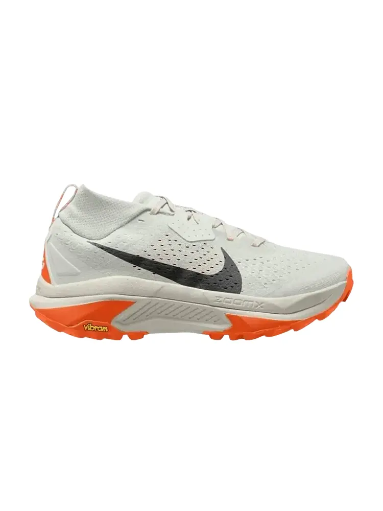 Кроссовки Nike Wmns ZoomX ACG Zegama — изображение 1 из 1, белый оранжевый черный