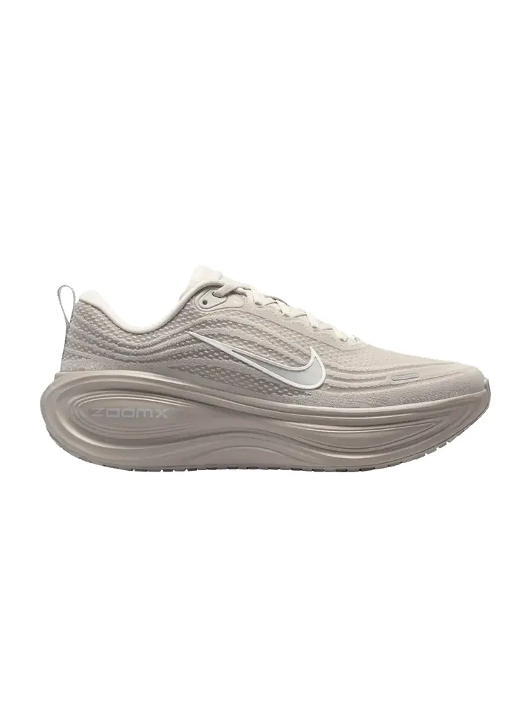 Кроссовки Nike Vomero Plus — изображение 1 из 1, светлый коричневый