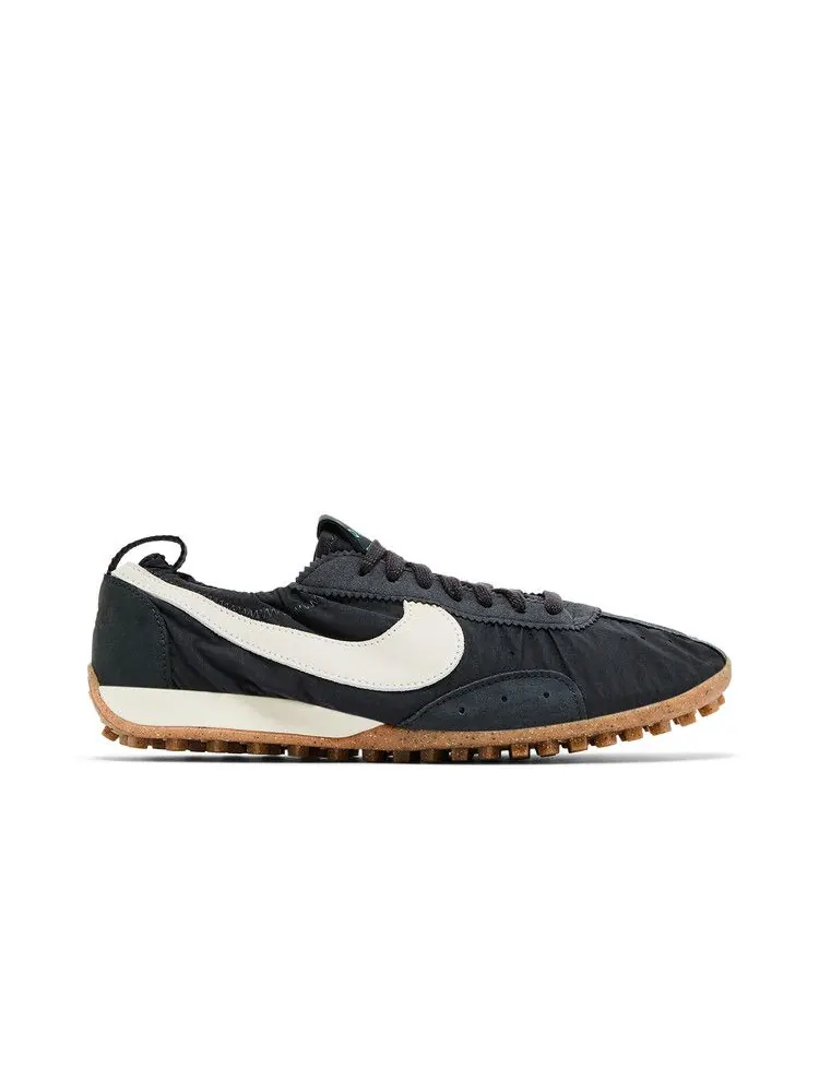 Кроссовки Nike Jacquemus x Wmns Moon Shoe SP — изображение 1 из 8, черный