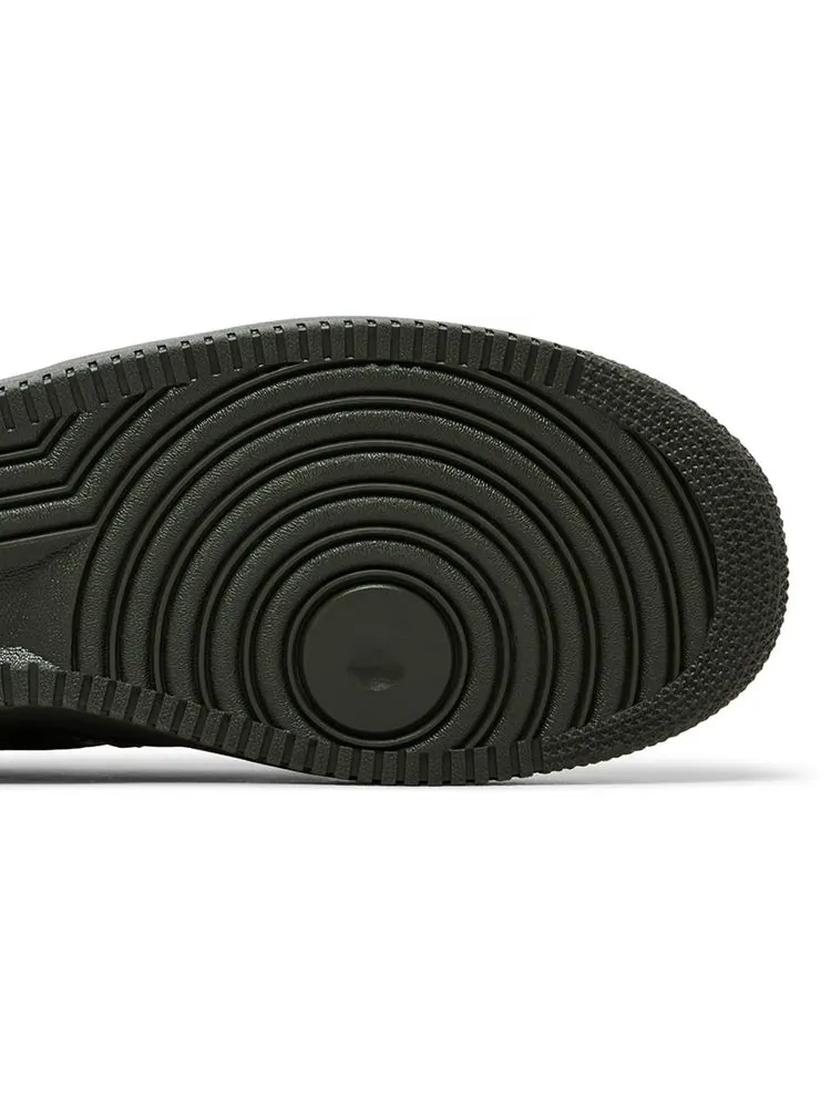 Кроссовки Kobe Bryant x Nike Air Force 1 Low — изображение 5 из 8, зеленый