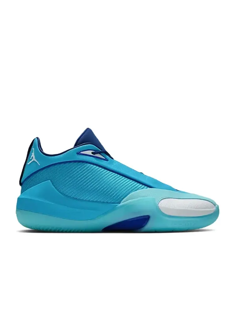 Кроссовки Air Jordan Triangle — изображение 1 из 1, синий белый