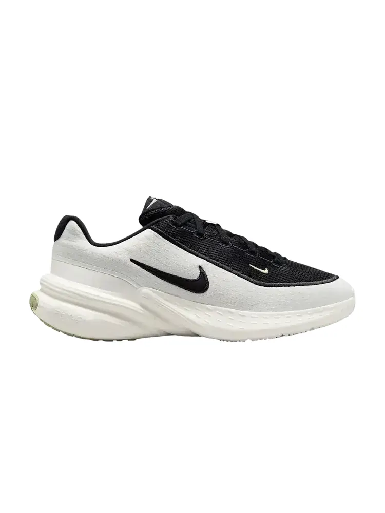 Кроссовки Nike Wmns Uplift SC — изображение 1 из 1, черный