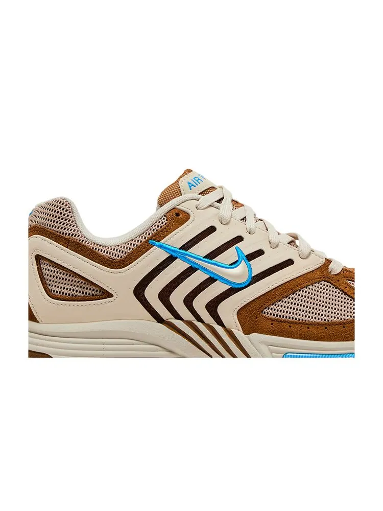 Кроссовки Air Pegasus 2K5 SE 'Light Orewood Photo Blue' — изображение 2 из 8, светлый синий