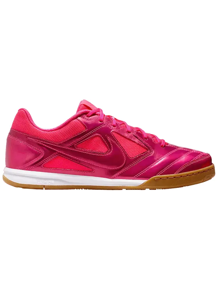 Кроссовки Nike Gato LV8 — изображение 1 из 1, красный