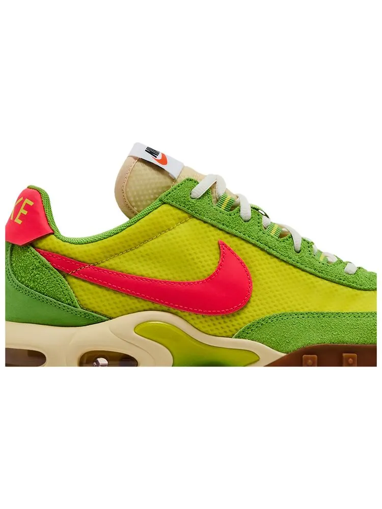 Кроссовки Nike Air Max Waffle Racer SP 'Electrolime Flash Crimson' — изображение 2 из 8, зеленый