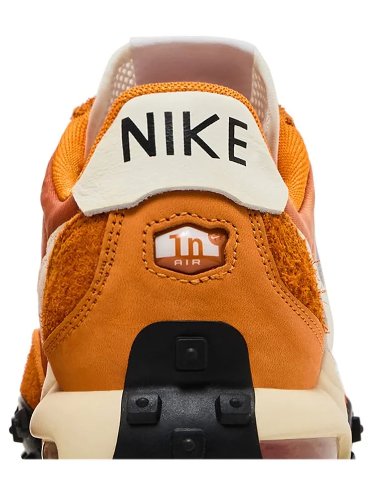Кроссовки Nike Air Max Waffle Racer SP 'Bright Ceramic' — изображение 7 из 8, оранжевый