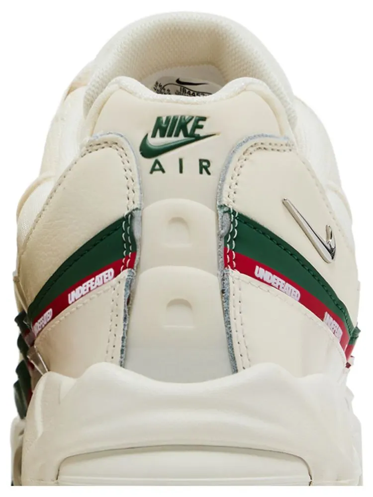 Кроссовки Undefeated x Nike Air Max 95 — изображение 7 из 8, белый