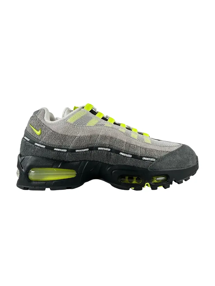 Кроссовки Undefeated x Nike Air Max 95 'Geo Exclusive - NYC Neon' — изображение 1 из 1, желтый