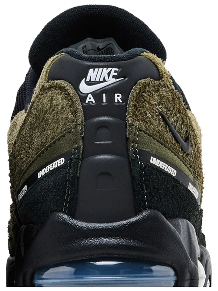 Кроссовки Undefeated x Nike Air Max 95 — изображение 7 из 8, зеленый