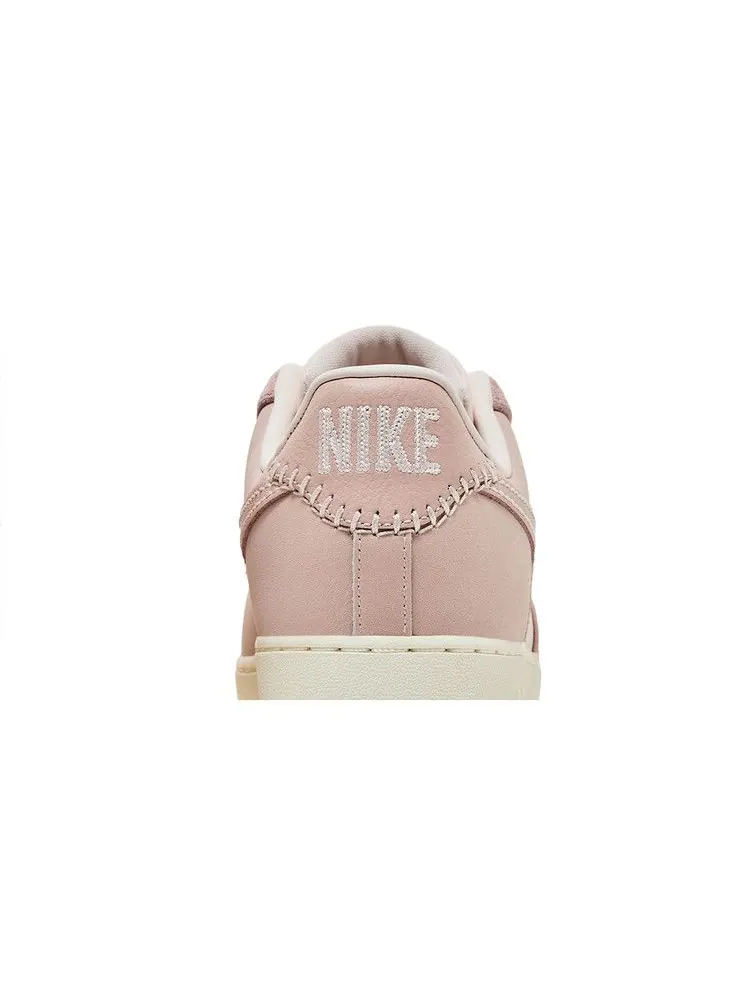 Кроссовки Nike Wmns Air Force 1 Low 'Pink Oxford Tassels' — изображение 8 из 9, розовый