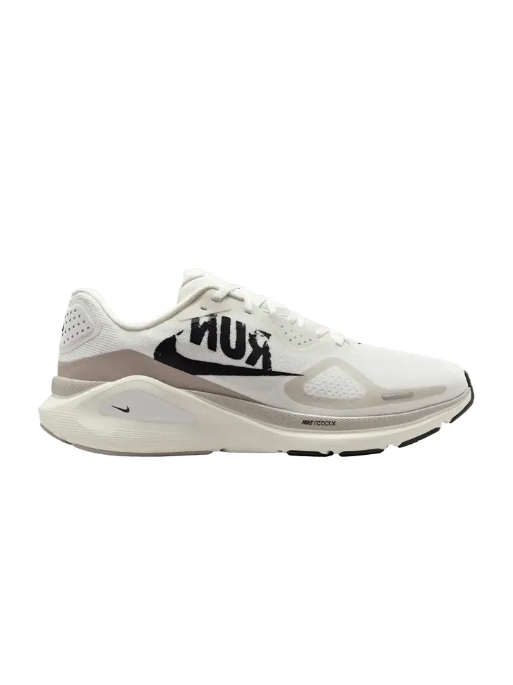 Кроссовки Nike Structure 26 'Run Pack' — изображение 1 из 1, белый/серый/серый/черный