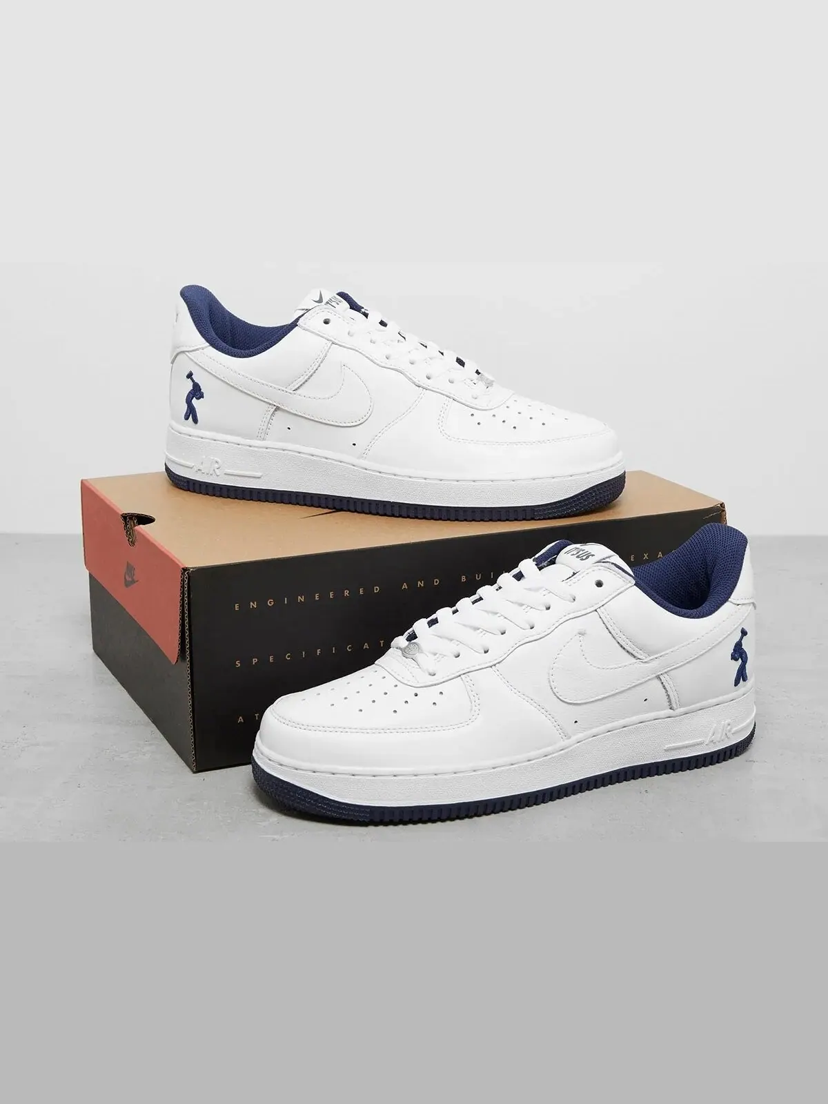Кроссовки Nike Air Force 1 Low x Lil Yachty 'Concrete Boys' — изображение 2 из 9, белый