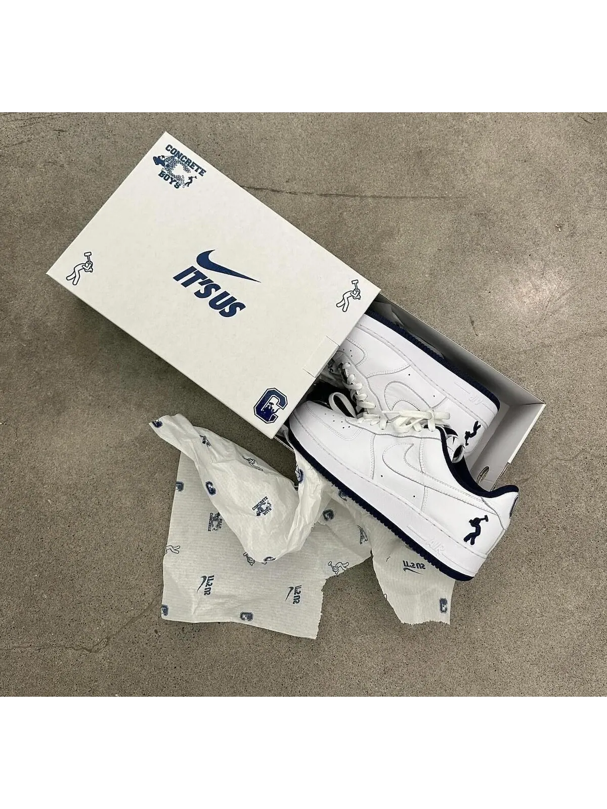 Кроссовки Nike Air Force 1 Low x Lil Yachty 'Concrete Boys' — изображение 8 из 9, белый