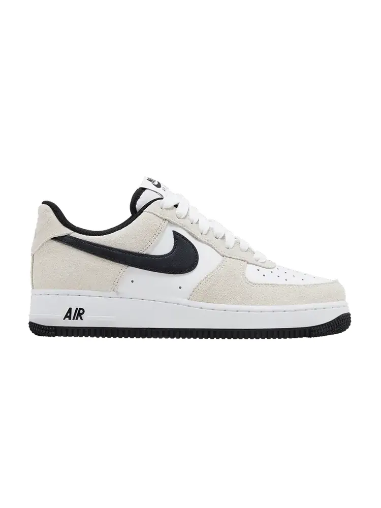 Кеды Nike Air Force 1 '07 LV8 'Photon Dust Black' — изображение 1 из 9