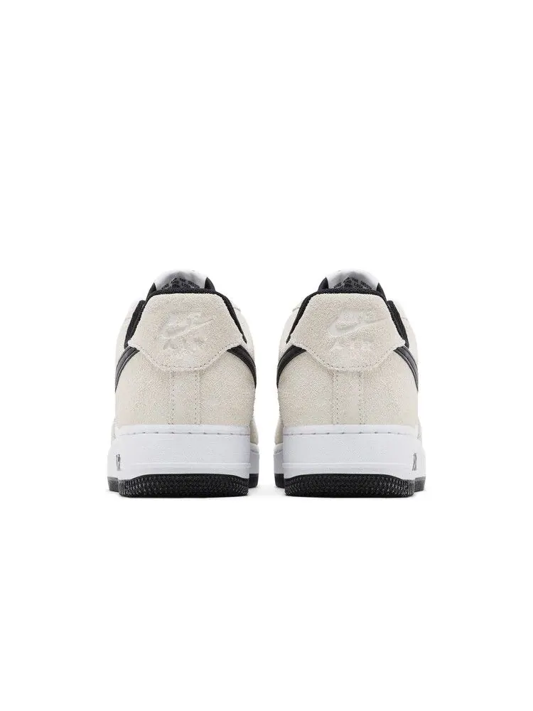 Кеды Nike Air Force 1 '07 LV8 'Photon Dust Black' — изображение 7 из 9