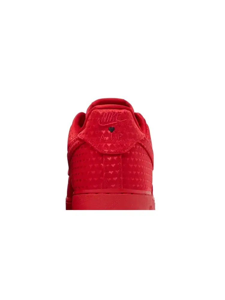 Кроссовки Nike Air Force 1 Low 'Valentine's Day - University Red' 2026 — изображение 7 из 8, красный