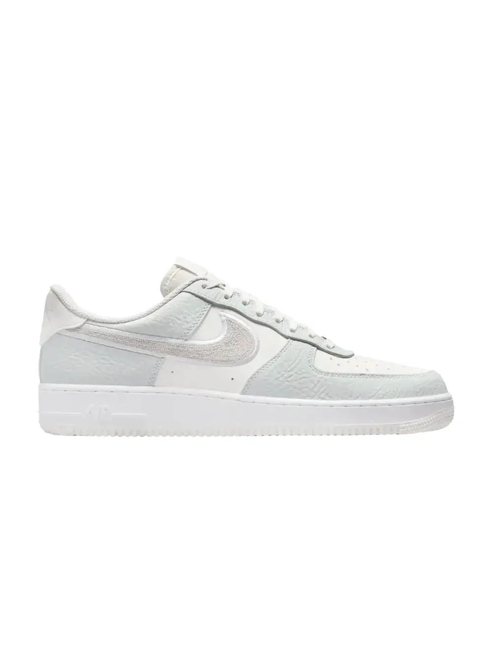 Кроссовки Nike Air Force 1 07 LV8 — изображение 1 из 1, белый/серый-белый