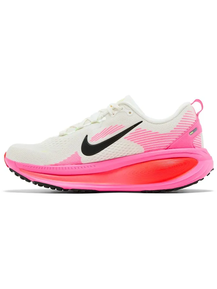 Кроссовки Nike Vomero 18 'Sail Hyper Pink' — изображение 3 из 8, бежевый