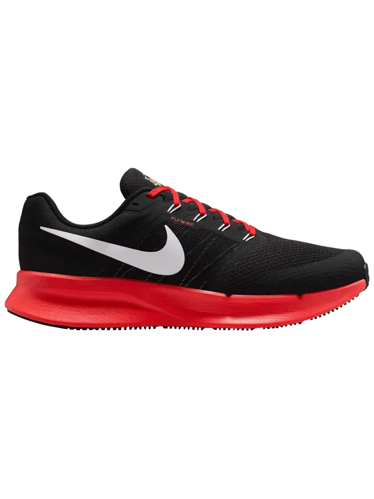 Кроссовки Nike Run Swift 3 'Black Bright Crimson White' — изображение 1 из 1, черный