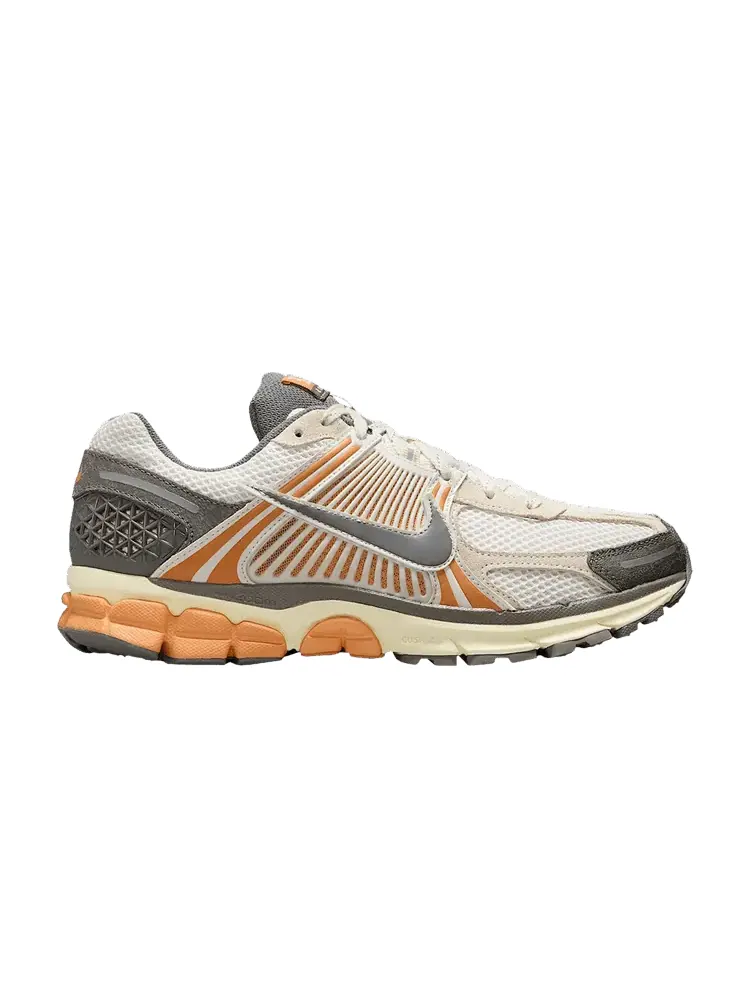 Кроссовки Air Zoom Vomero 5 'Phantom Copper Moon' — изображение 1 из 1, золотистый