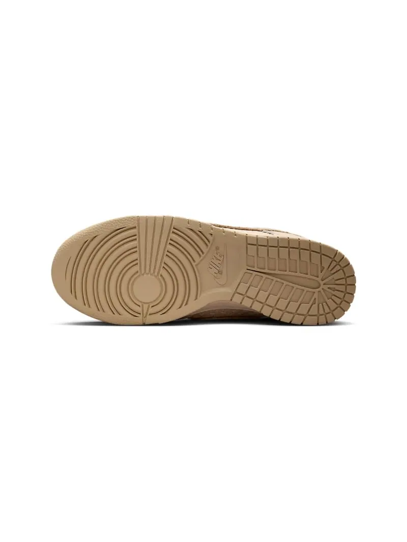 Кроссовки Nike Wmns Dunk Low 'Woven Sanddrift' — изображение 5 из 7, бежевый