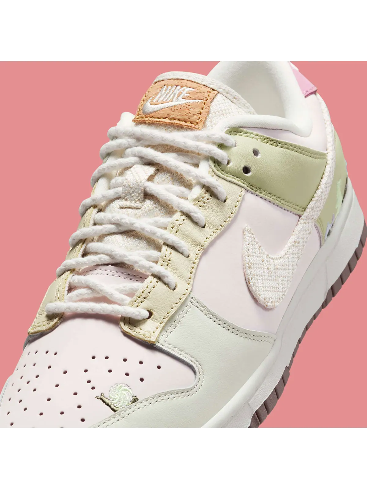 Кроссовки Nike Dunk Low LX «Mushroom» — изображение 7 из 7